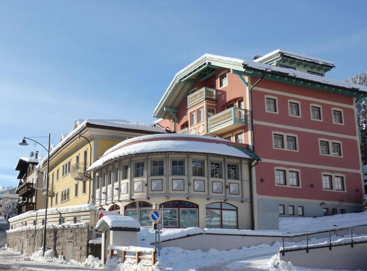 La Meisules Pozza di Fassa Exterior foto